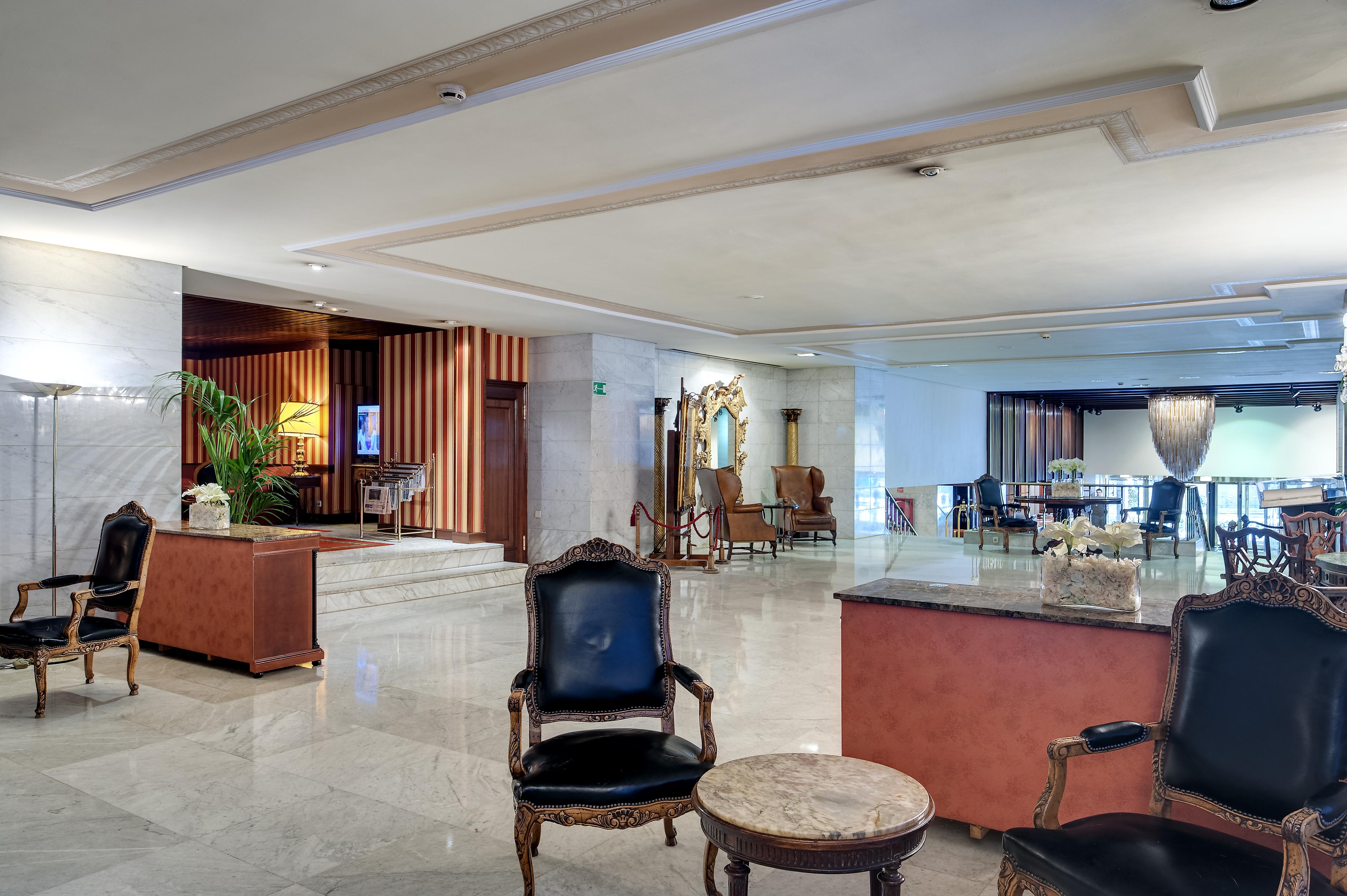 Hotel Miguel Angel Madrid Exterior photo Lobby