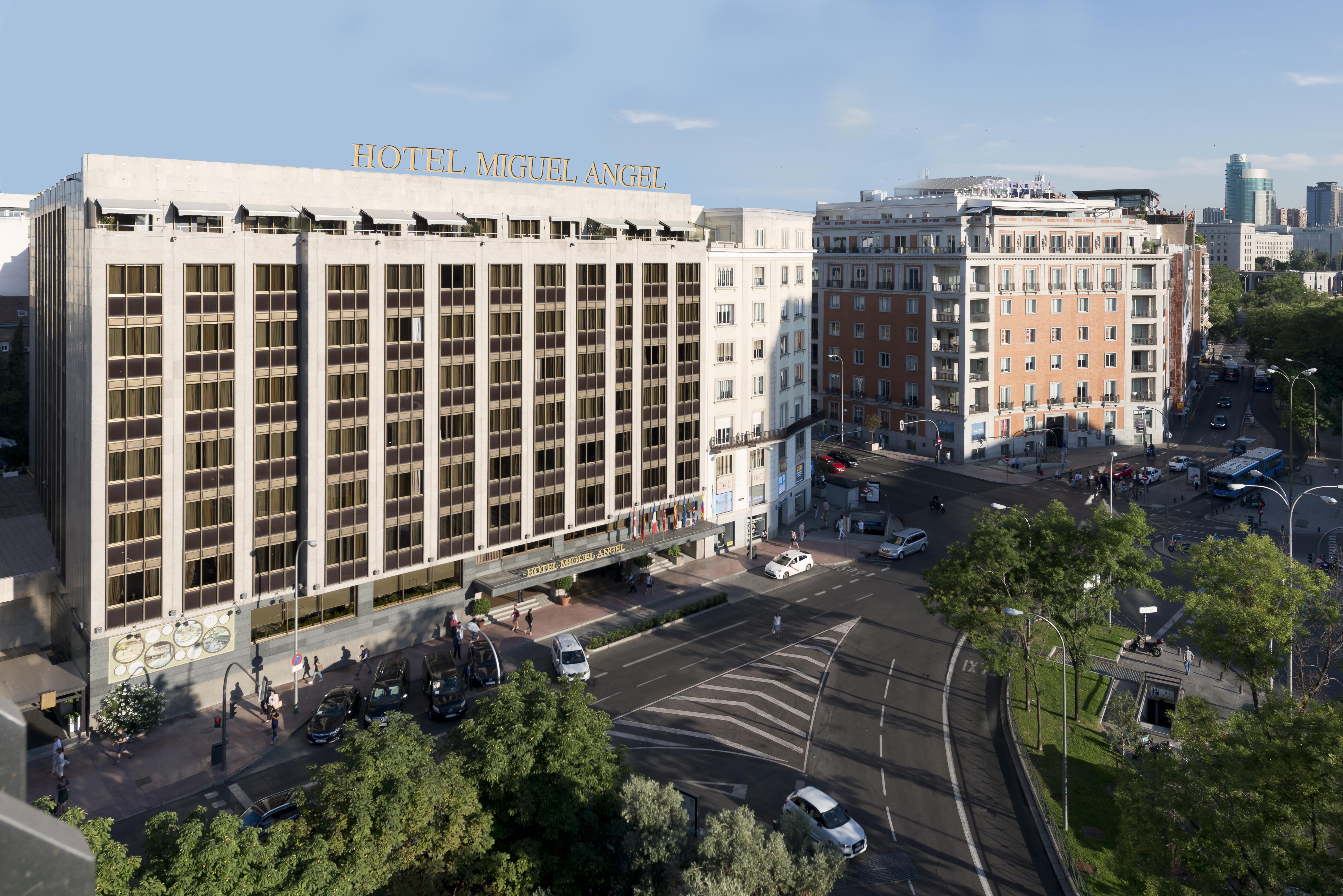 Hotel Miguel Angel Madrid Exterior photo The building of the university library